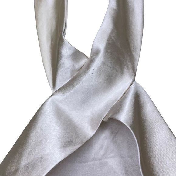 MAKE AN OFFER* NEW Elliatt x Revolve Larina Maxi Dress in Pearl Small - Picture 11 of 14